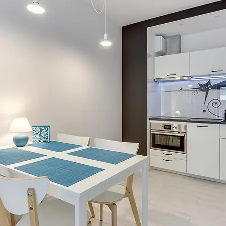 Nordbyhus Chmielna Park Apartment *