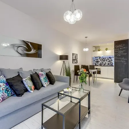Nordbyhus Chmielna Park Apartment