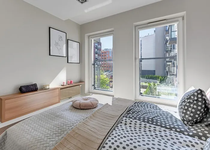 Nordbyhus Chmielna Park 아파트 *